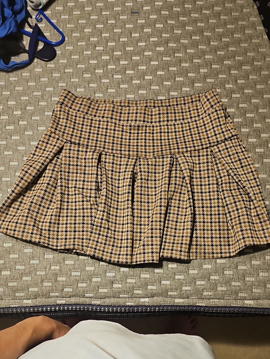 American Eagle Outfitters Dresses & Skirts - American Eagle Outfitters Pleated Skort in Brown Pattern Medium